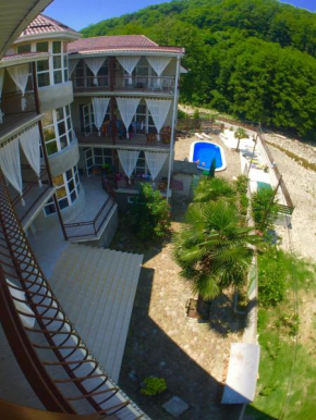Viktoria Guest House